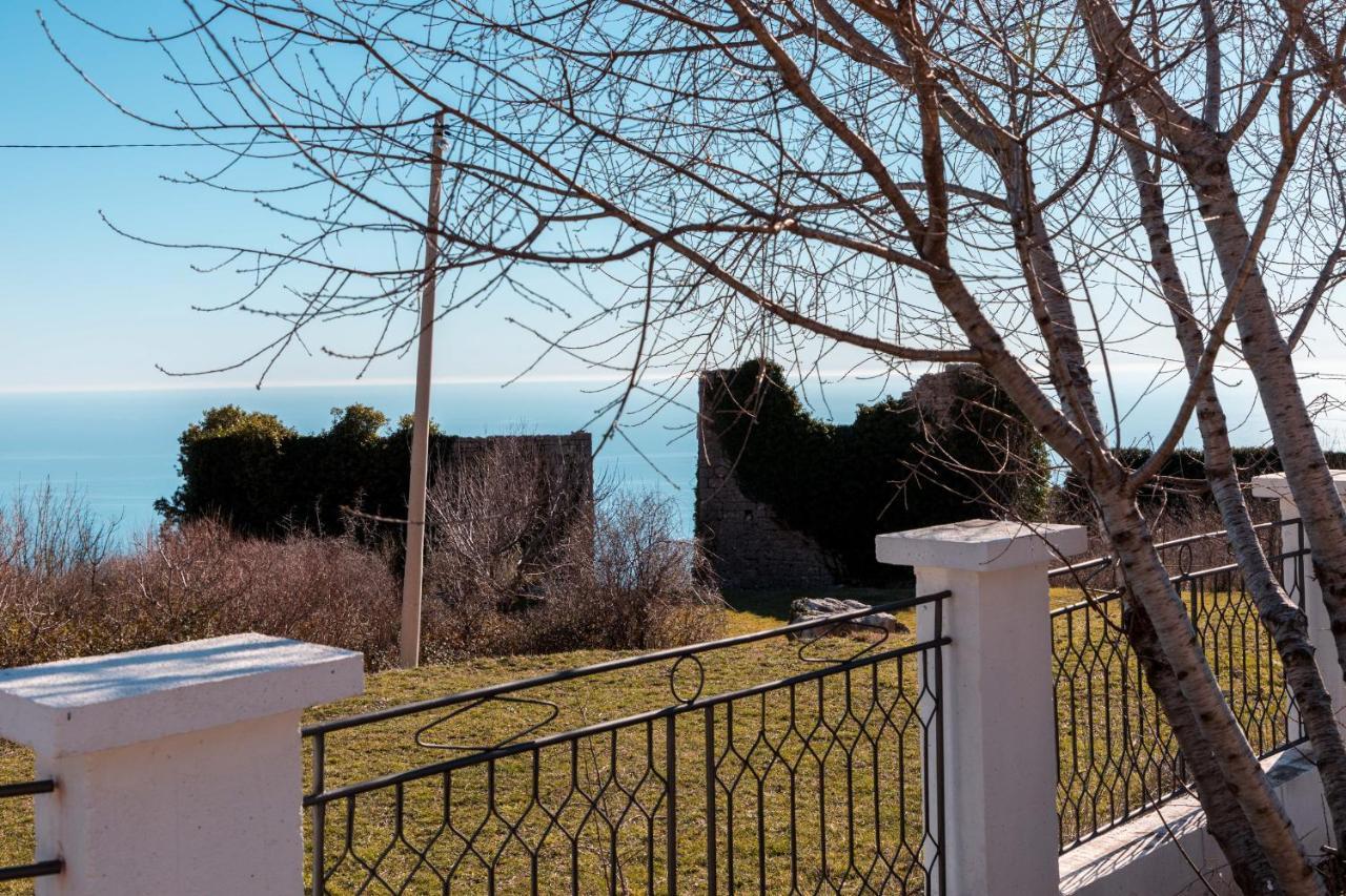 Holiday Home Marija Будва Экстерьер фото